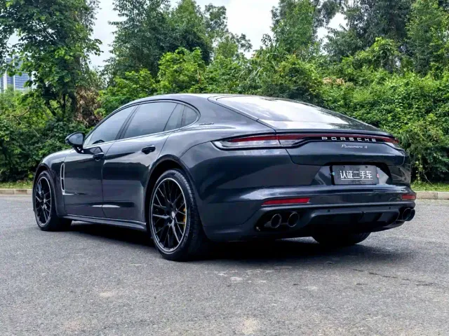 Porsche Panamera — Фото автомобиля 5