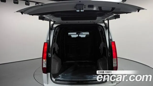Hyundai Staria Staria L3.5 Карго 5 мест — Фото автомобиля 16