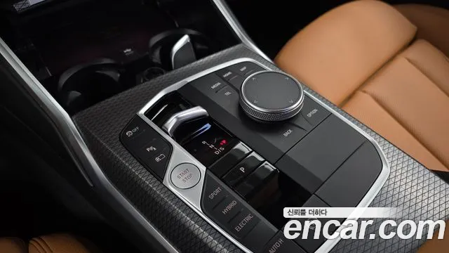 BMW 3-Series 3 серия (G20) — Фото автомобиля 9