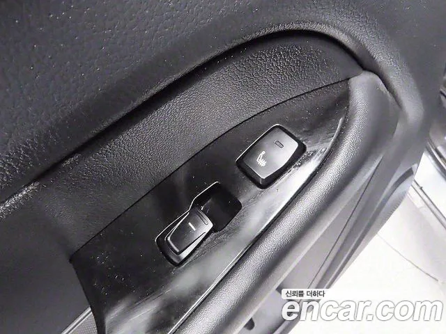 KG_Mobility_Ssangyong Rexton Новый Rexton Sport Дизель 2.2 2WD — Фото автомобиля 14