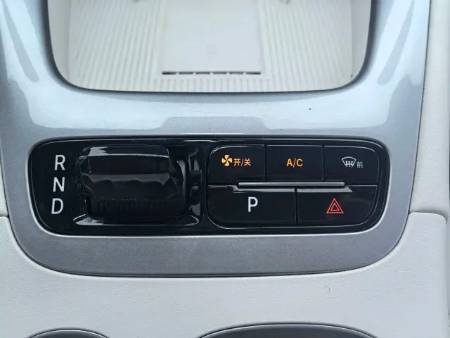 Geely Starry Wish — Фото автомобиля 24
