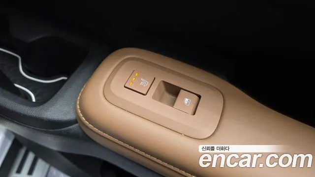 Hyundai Santa Fe MX5 — Фото автомобиля 19