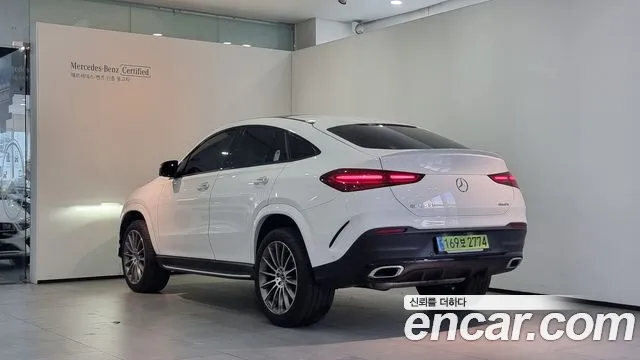 Mercedes-Benz GLE-Class — Фото автомобиля 2