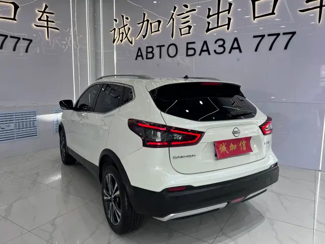 Nissan Qashqai — Фото автомобиля 6