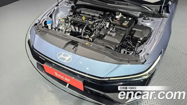 Hyundai Avante CN7 — Фото автомобиля 9