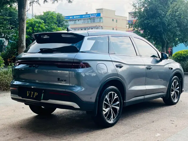 BYD Song Pro — Фото автомобиля 7