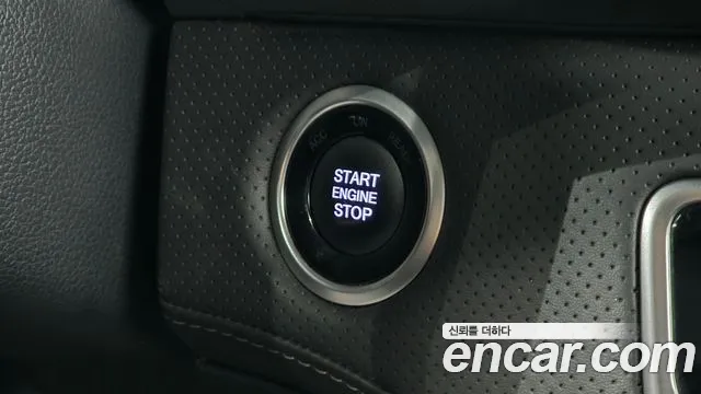 KG_Mobility_Ssangyong Rexton Новый Rexton Sport Khan Дизель 2.2 4WD — Фото автомобиля 20