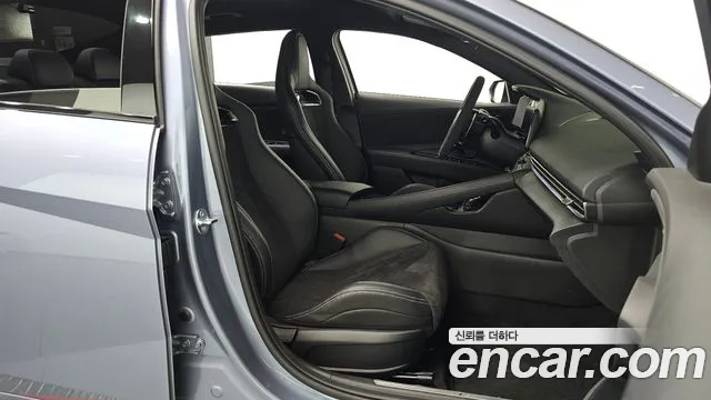 Hyundai AVANTE — Фото автомобиля 10