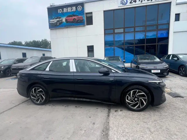 Volkswagen ID.7 Vizzion — Фото автомобиля 4