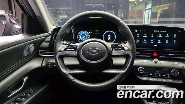 Hyundai Avante CN7 — Фото автомобиля 20