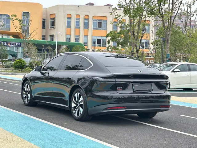 Nio ET7 — Фото автомобиля 11