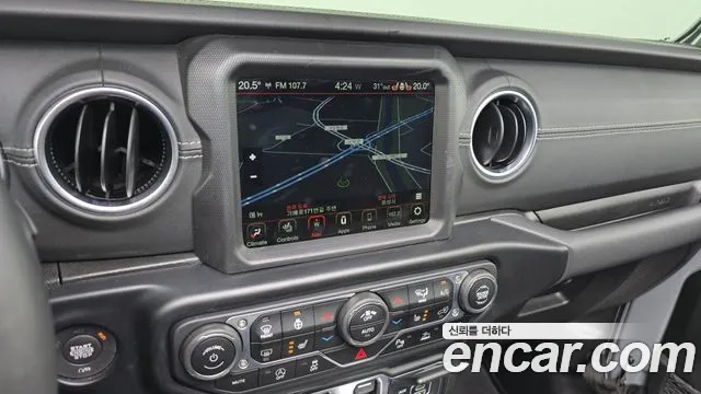Jeep Wrangler Wrangler (JL) — Фото автомобиля 10