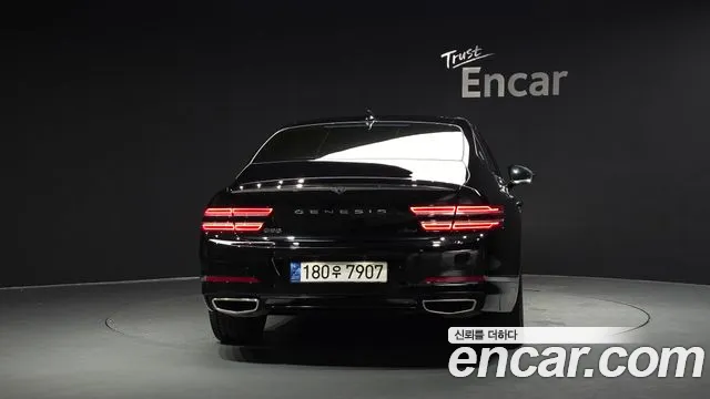 Genesis G80 RG3 — Фото автомобиля 4