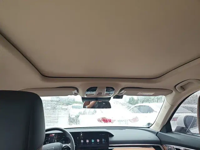 Besturn Bestune T99 2023 2.0T Automatic Premium (8AT) — Фото автомобиля 17