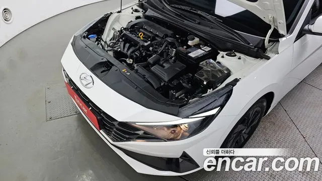 Hyundai Avante CN7 — Фото автомобиля 6