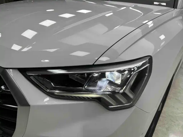 Audi Q3 — Фото автомобиля 23