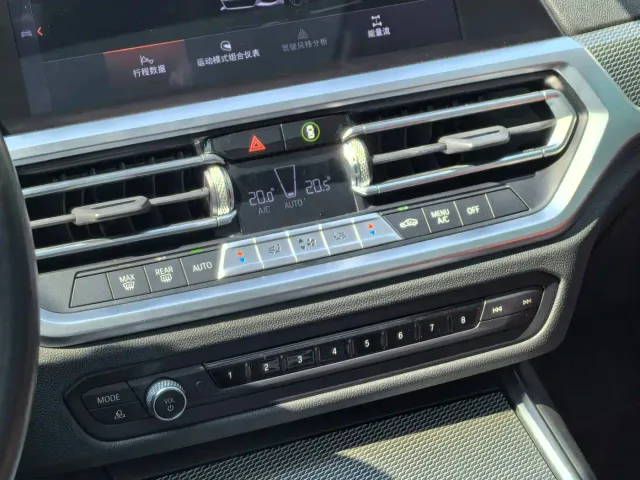 BMW 3 Series — Фото автомобиля 13