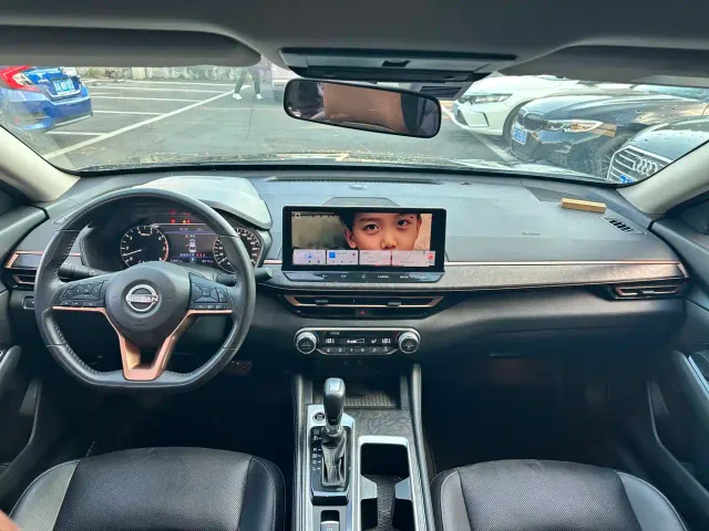 Nissan Teana — Фото автомобиля 13