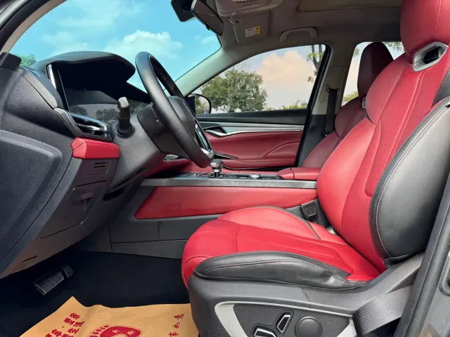 Changan CS75 Plus — Фото автомобиля 8