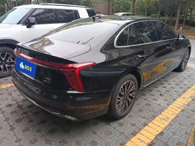 Hongqi H5 — Фото автомобиля 3