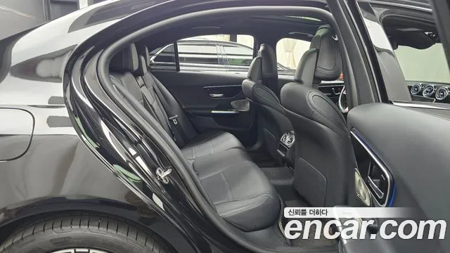 Mercedes-Benz C-Class W206 — Фото автомобиля 17