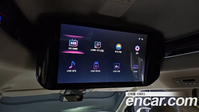 Kia Canival Carnival 4 поколение Бензин 7 мест Hi-Limousine — Фото автомобиля 15