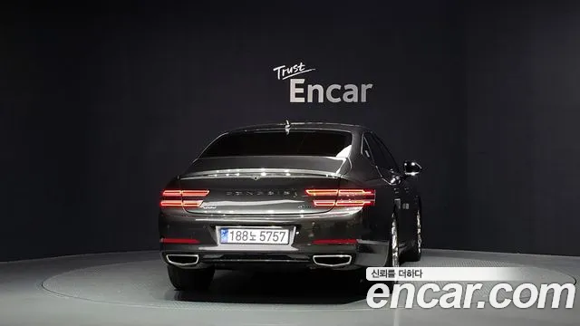 Genesis G80 RG3 — Фото автомобиля 4