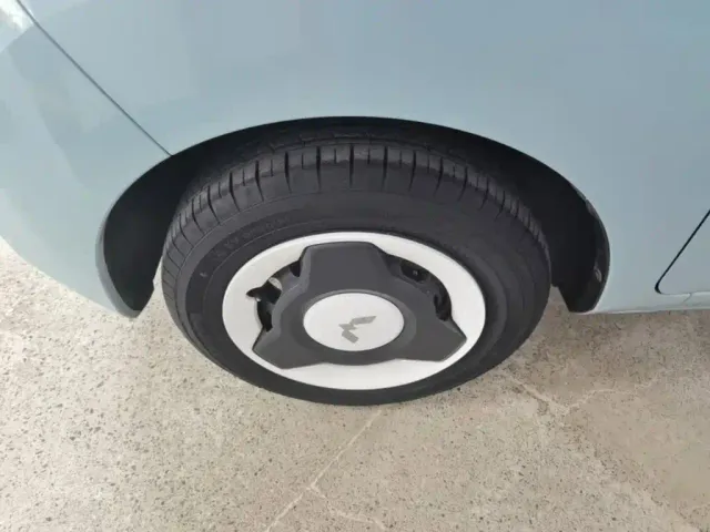Wuling Hongguang Mini EV — Фото автомобиля 22