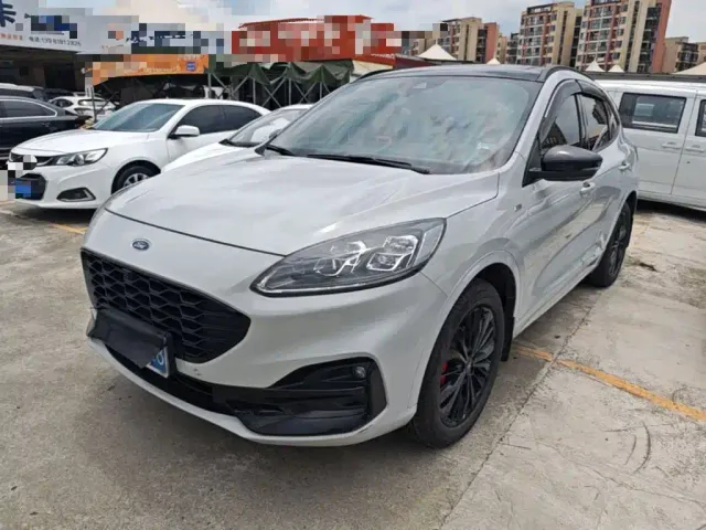 Фотография автомобиля — Ford Escape