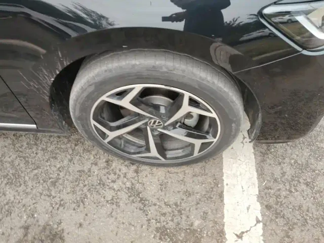 Volkswagen Passat — Фото автомобиля 6