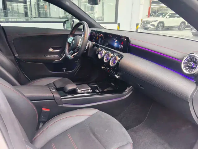 Mercedes-Benz CLA-Class — Фото автомобиля 7