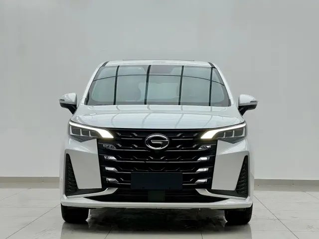 GAC Trumpchi M6 — Фото автомобиля 2