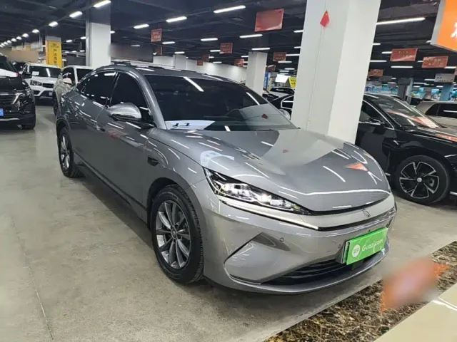 BYD Qin L — Фото автомобиля 3