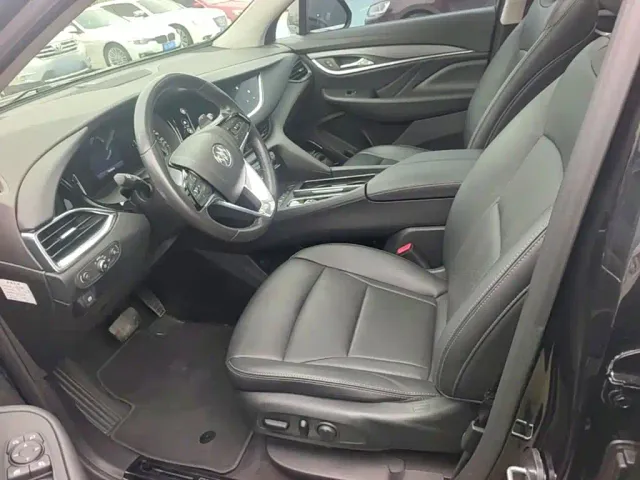 Buick Enclave — Фото автомобиля 14