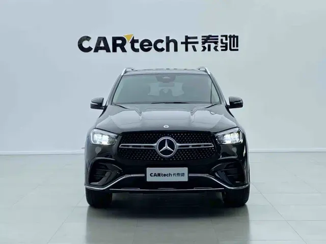 Mercedes-Benz GLE-Class — Фото автомобиля 2