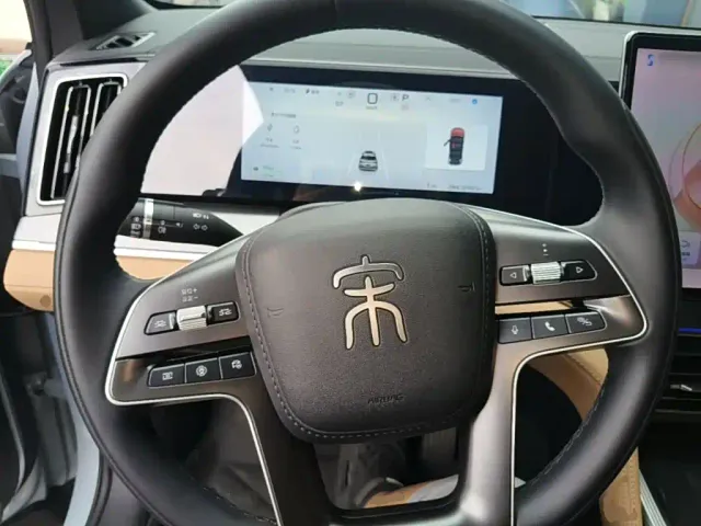 BYD Song L DM-i — Фото автомобиля 10