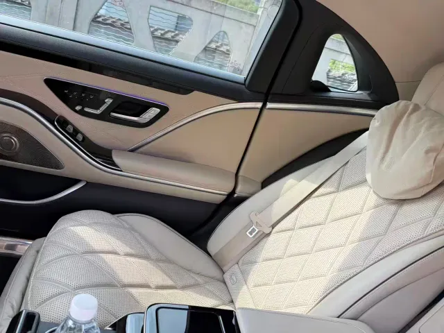 Mercedes-Benz Maybach S-Class — Фото автомобиля 14