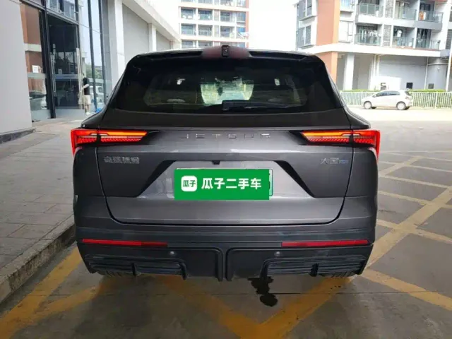 Jetour Jetour Dasheng i-DM 2022 1.5T DHT Lightning 01 — Фото автомобиля 5