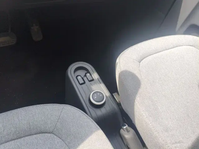 Wuling Hongguang Mini EV — Фото автомобиля 13