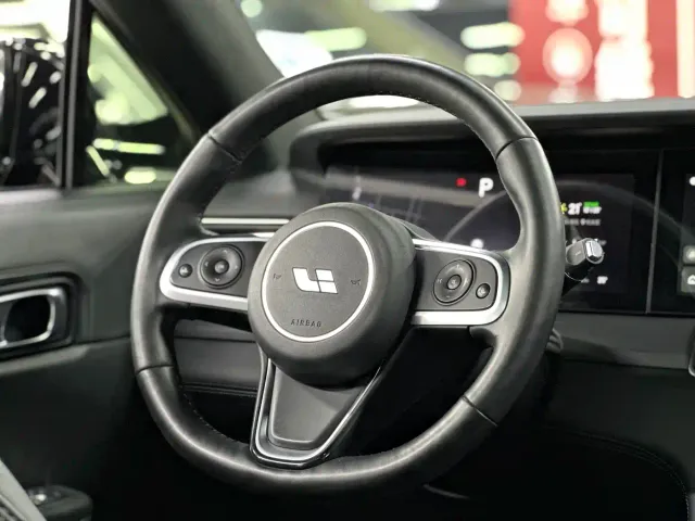 Li Auto ONE — Фото автомобиля 26