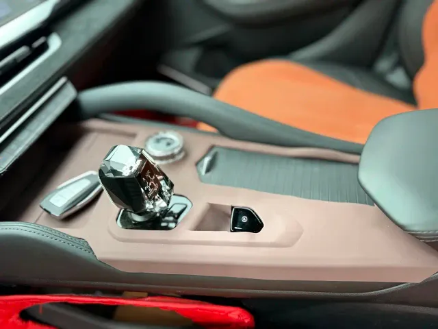 Geely Xingyue L — Фото автомобиля 17