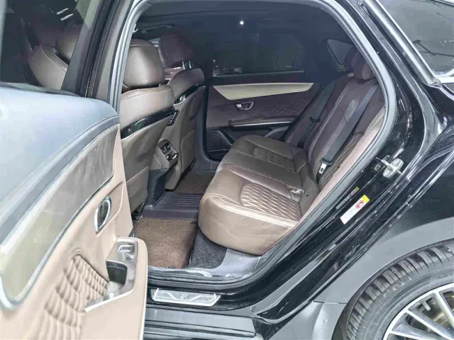 BYD Han — Фото автомобиля 17