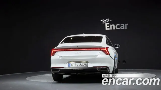 Kia K8 Hybrid — Фото автомобиля 4