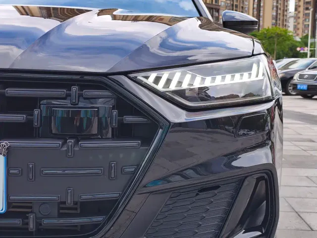Audi A7L — Фото автомобиля 9