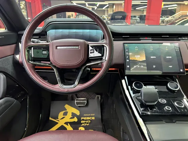 Land Rover Range Rover Sport — Фото автомобиля 13