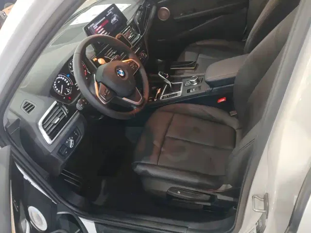 BMW 1 Series — Фото автомобиля 14