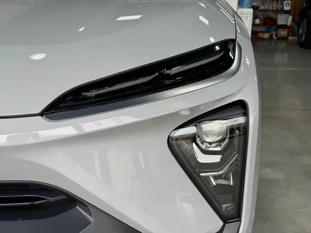 Nio EC6 — Фото автомобиля 3