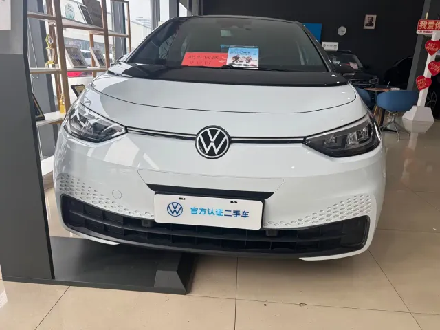 Volkswagen ID.3 — Фото автомобиля 2