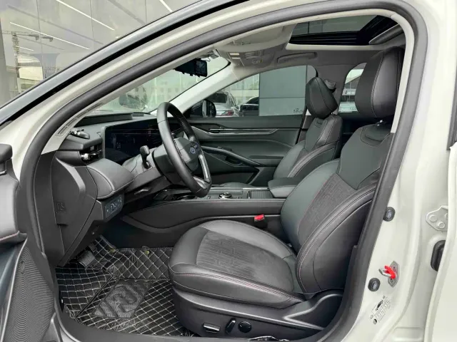 Ford Mondeo — Фото автомобиля 4