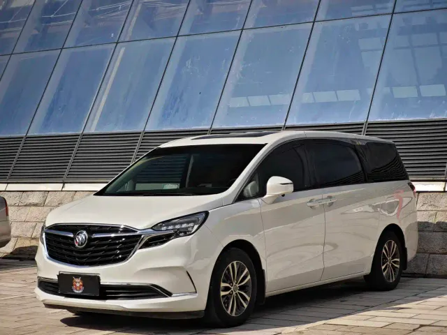 Фотография автомобиля — Buick GL8